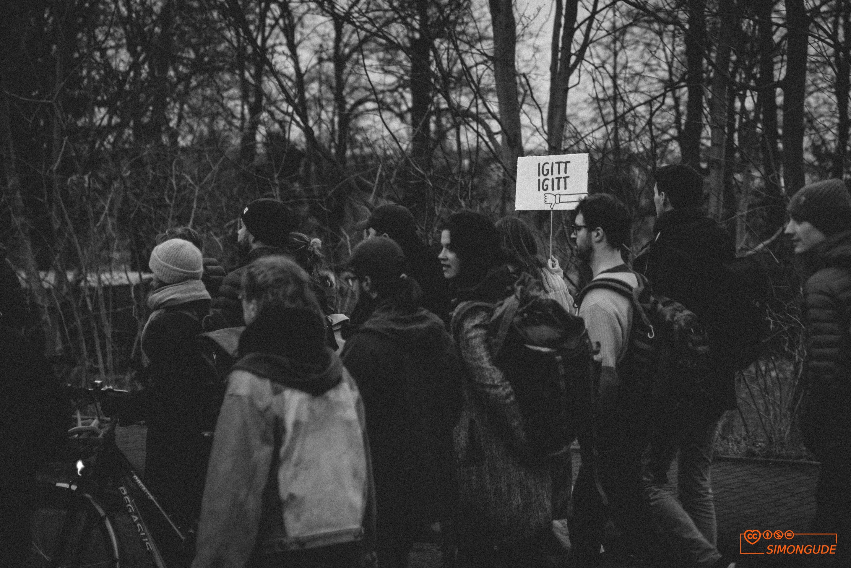 Street Photography by Simon Gude