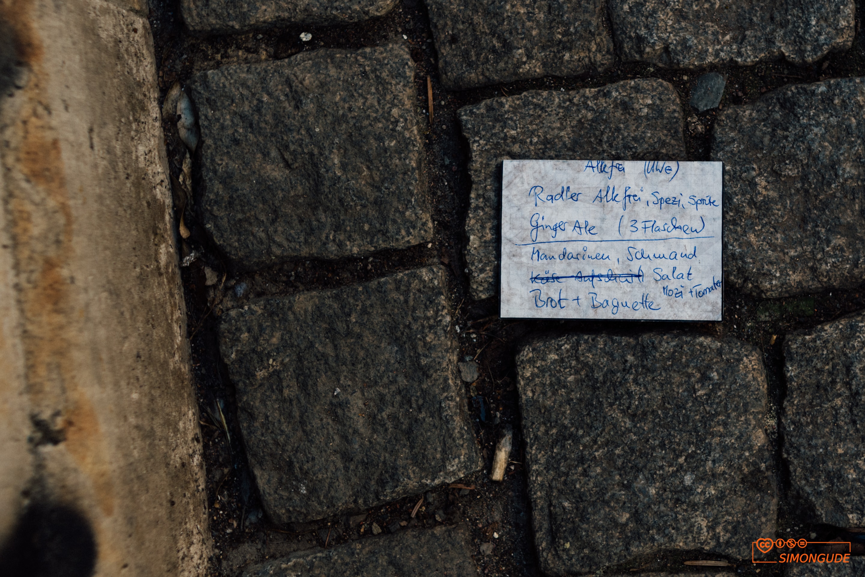 Street Photography by Simon Gude