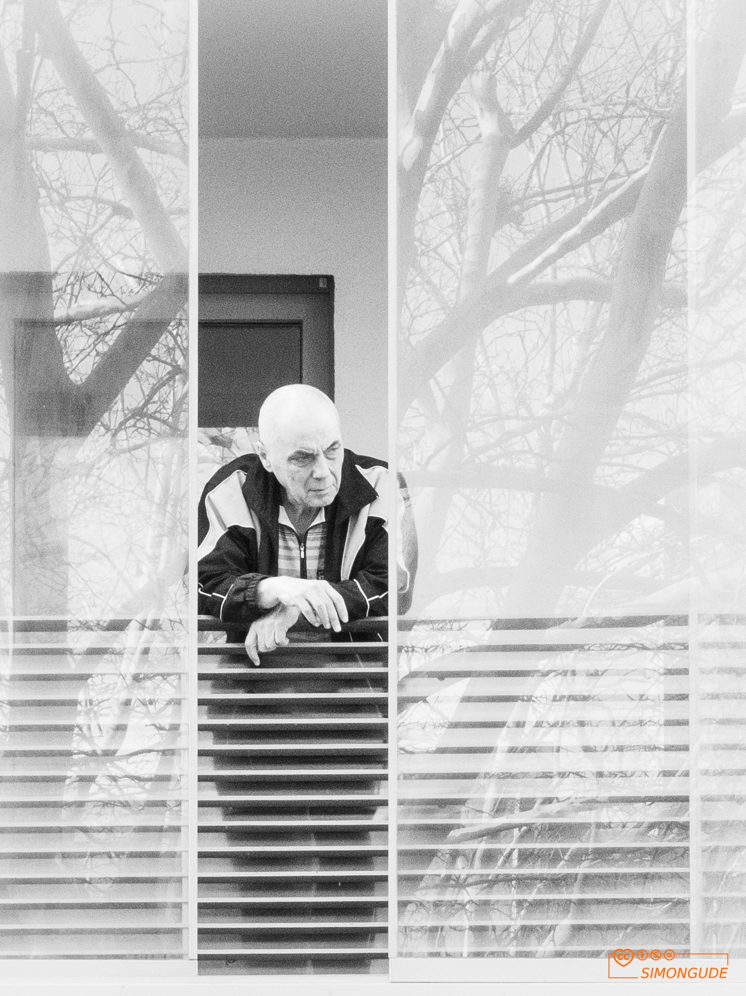 Street Photography by Simon Gude